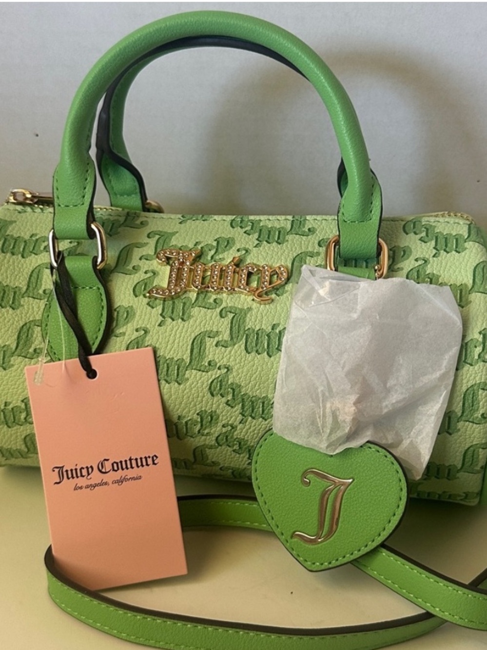 🔴 Juicy Couture Mint Green Logo Barrel Satchel with Heart Charm! HTF! Rare! 🔥 - Picture 3 of 14